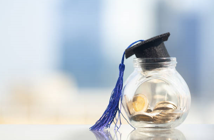 Reasons Why Rich Students Get More Financial Aid Than Poor Ones